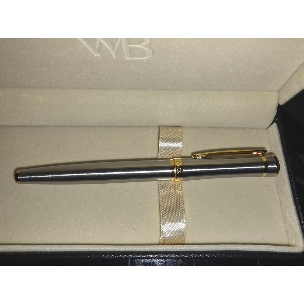 Wordsworth & Black Erudite Fountain Pen Set Silver Gold Trim with 24 Ink Refills